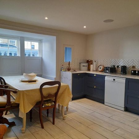 Вилла Sea Front St Leonards Гастингс Экстерьер фото