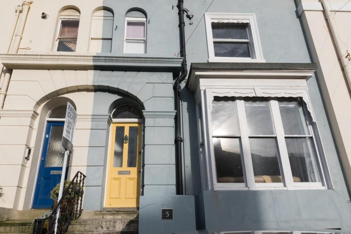 Вилла Sea Front St Leonards Гастингс Экстерьер фото